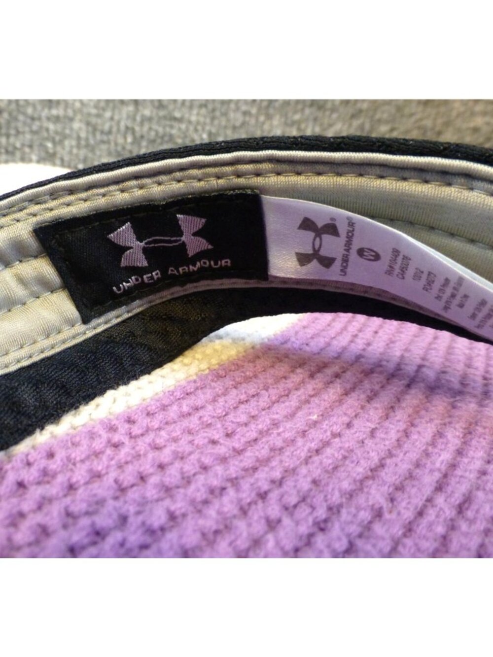 Under Armour Black Adjustable Athletic Visor Hat With Logo Lightweight Breathabl - Picture 7 of 8